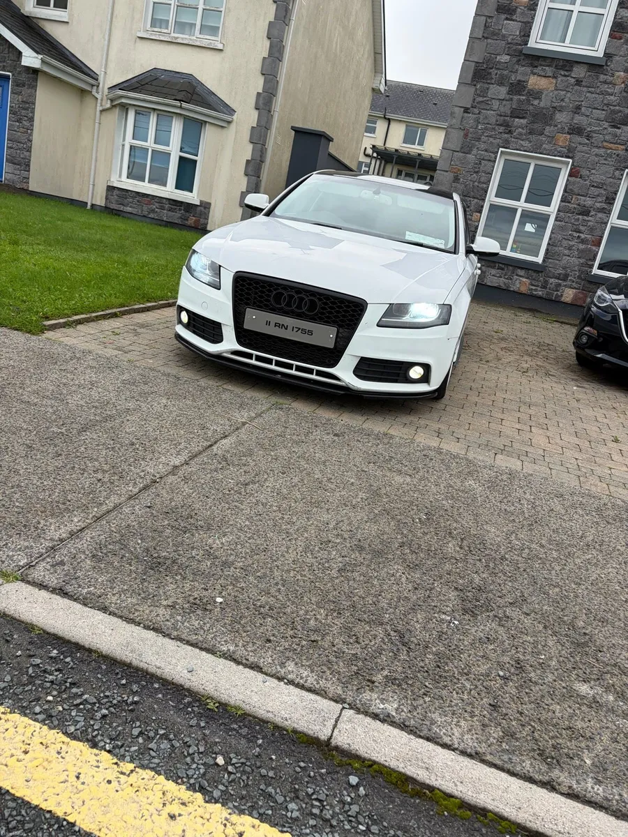 Audi a4 2011 - Image 2