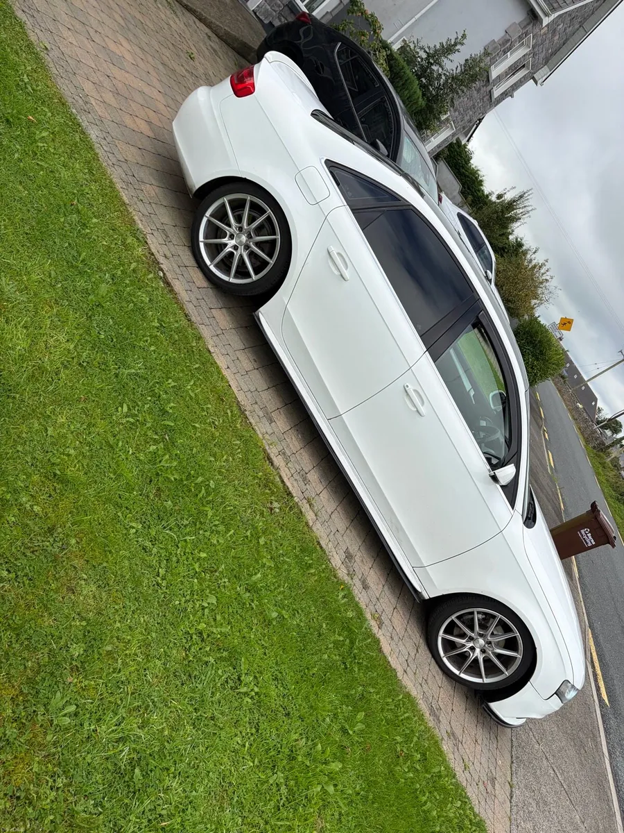 Audi a4 2011 - Image 5