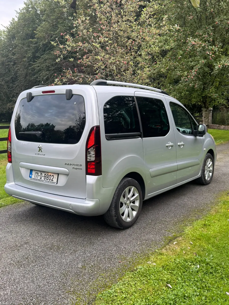17 Peugeot Partner Tepee Very Low Mileage - Image 3