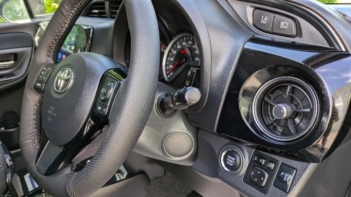 Toyota Yaris 1.3 Petrol Automatic with TSS, 2017 - Image 5