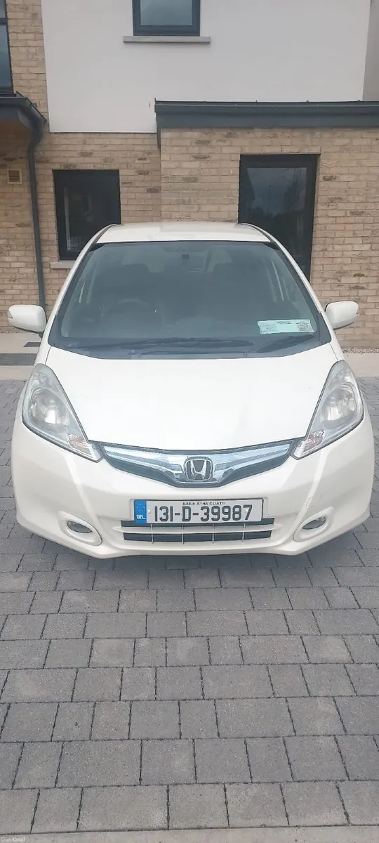 Honda Fit - Image 1