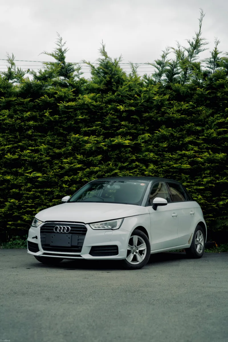 Audi A1 1.0 TFSI Sportback 2017 - Image 1
