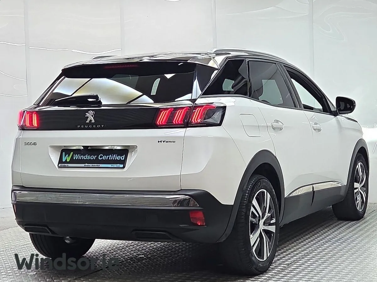 Peugeot 3008 1.6 Allure PHEV Auto - Image 2
