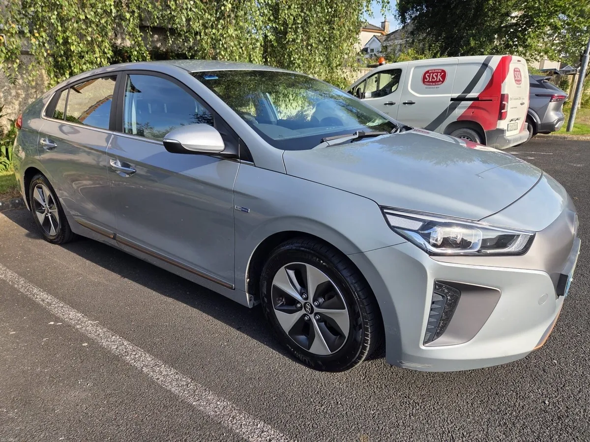 2017 Hyundai Ioniq - Image 4