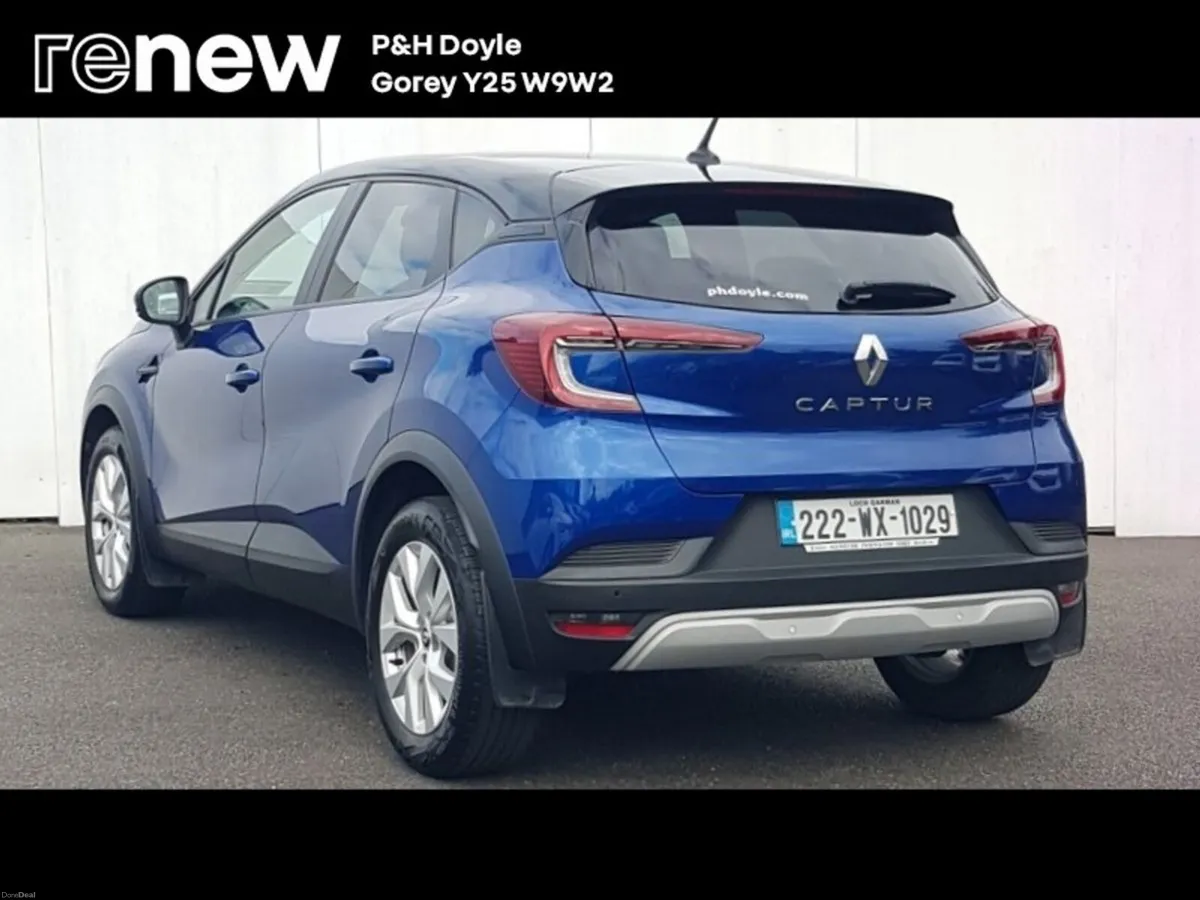 Renault Captur ICONIC - Image 3