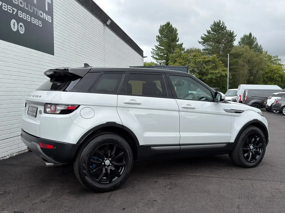 2015 Land Rover Range Rover Evoque 2.2 SD4 Auto - Image 6