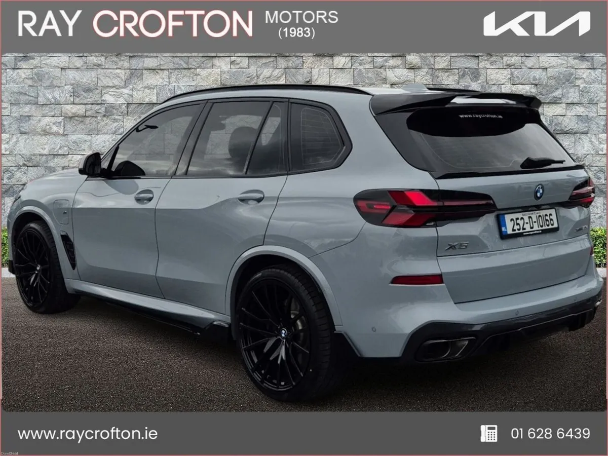 BMW X5 2025 xDrive50e M Sport - Image 3