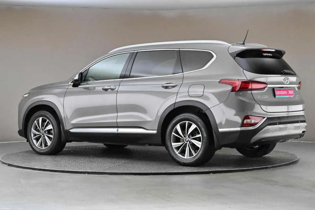 Hyundai Santa Fe 2.2 CRDi EXECUTIVE PLUS 6SPD **7S - Image 6
