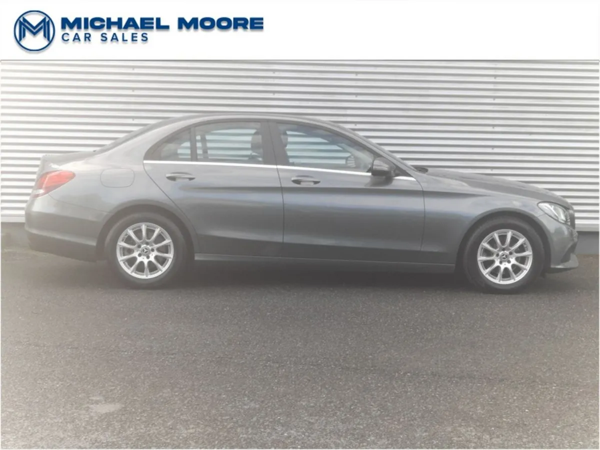 Mercedes-Benz C-Class C 220 D AVANTGARDE A/T - Image 6