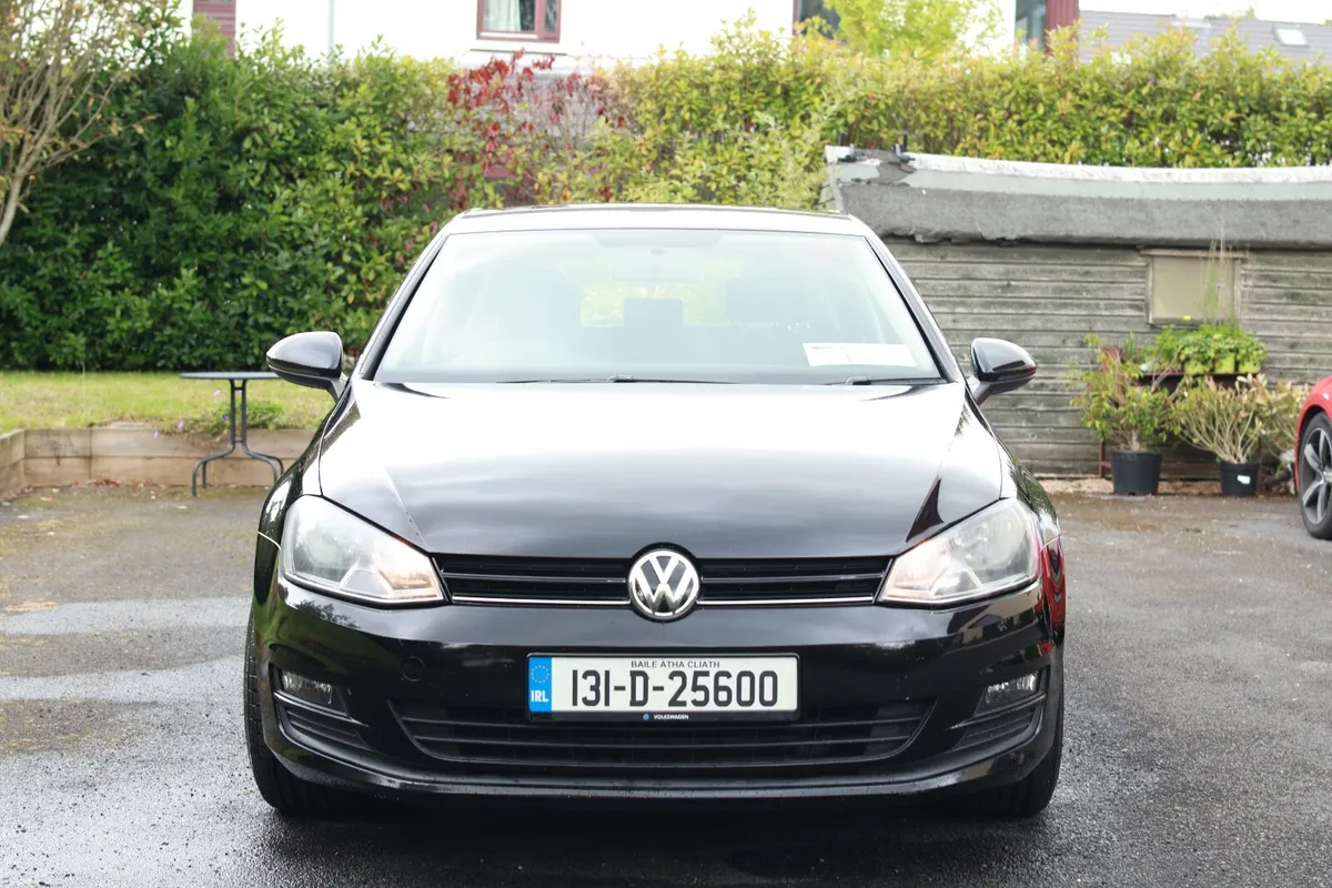 Volkswagen Golf 2013 - Image 1
