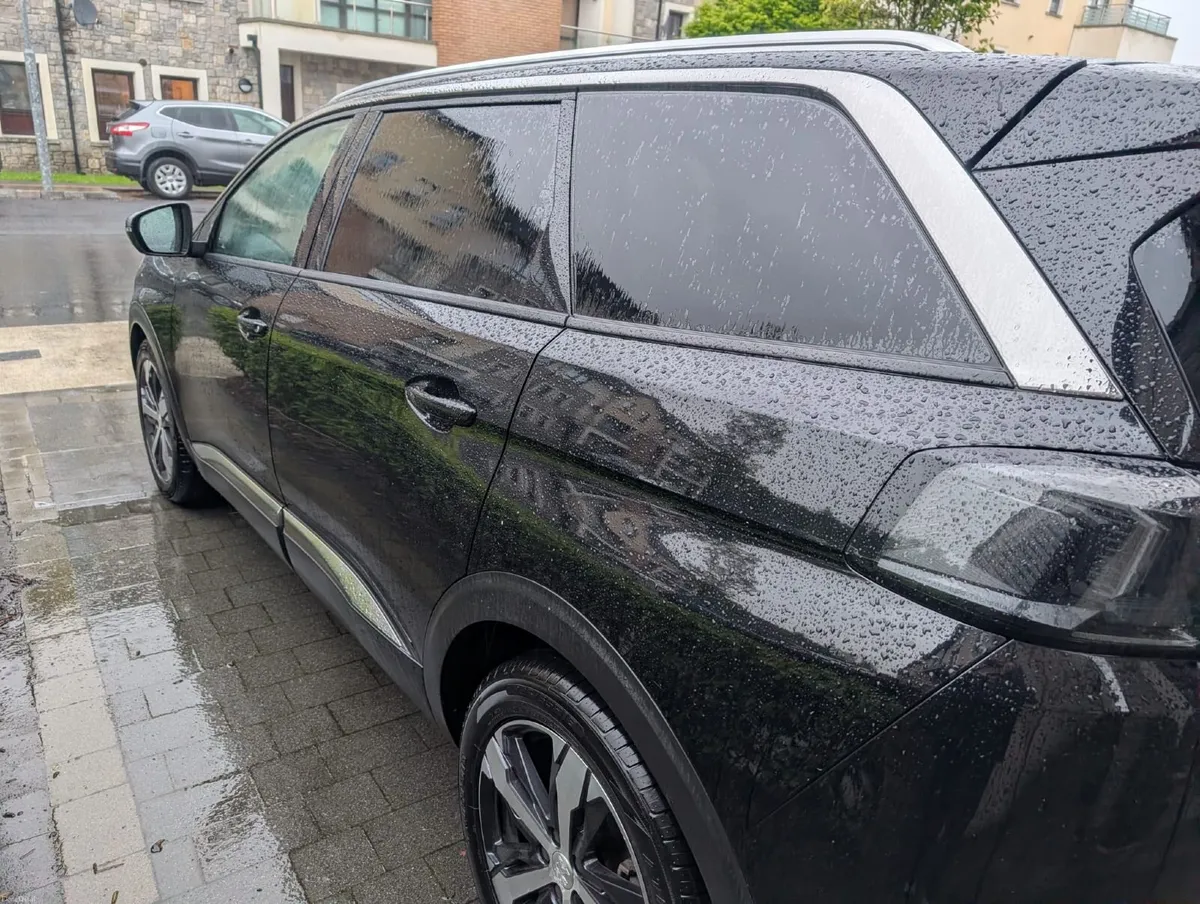 Peugeot 5008 2021 - Image 5