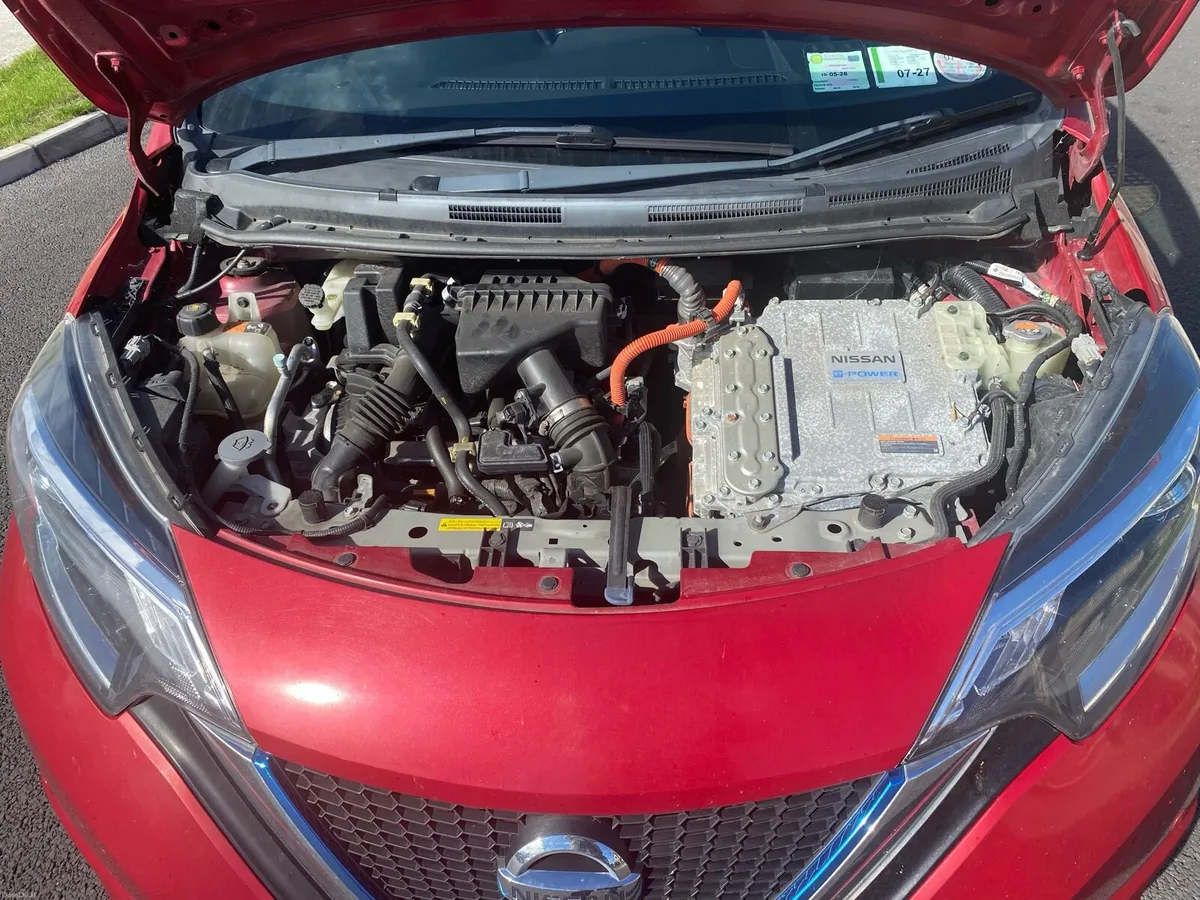 Nissan Note e-power Hybrid Medalist - Image 4