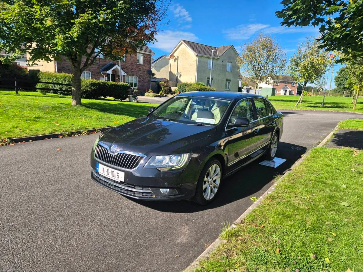 Skoda Superb - Image 4