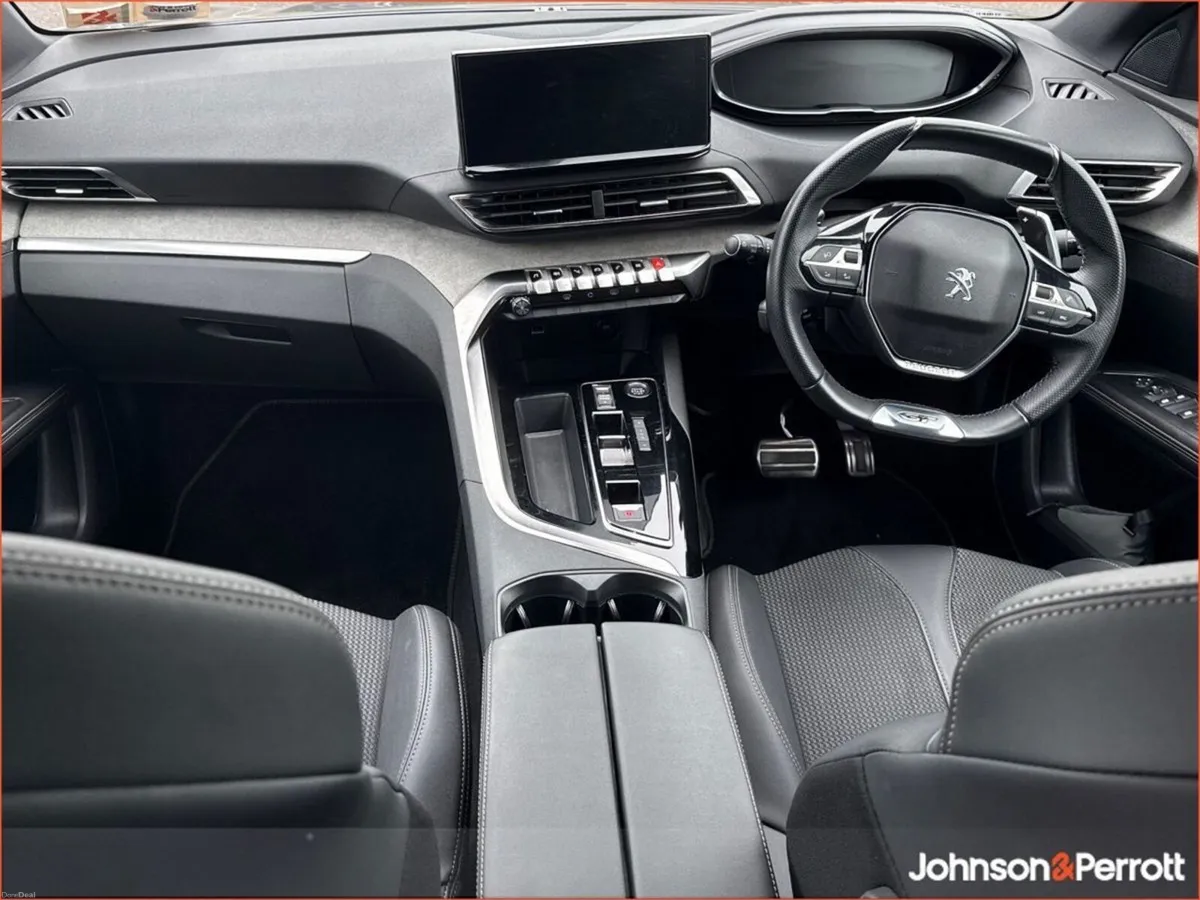 Peugeot 5008 1.2 Hybrid 136bhp E-DCS6 GT - Image 4