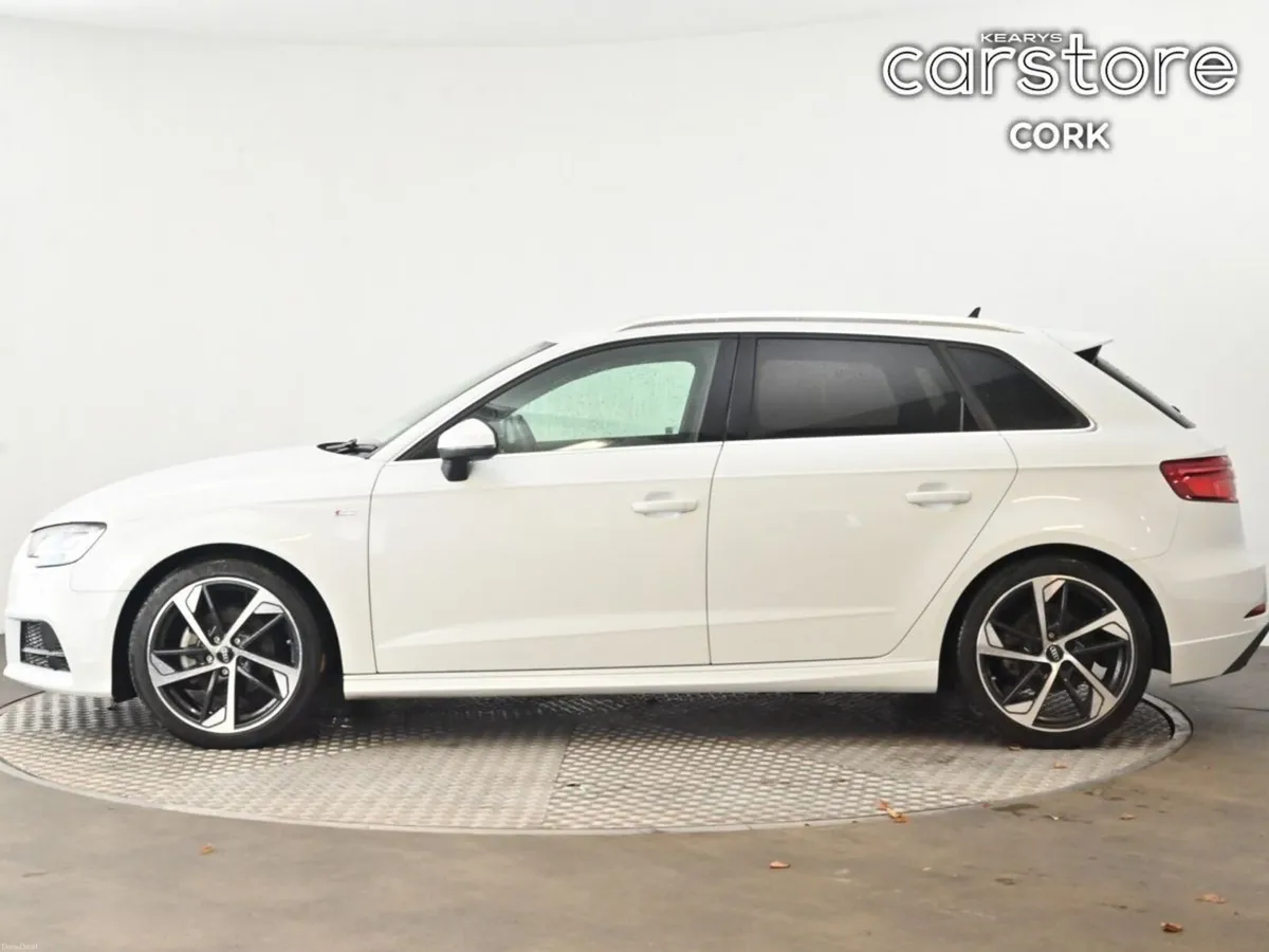 Audi A3 SPORTBACK S LINE - Image 6