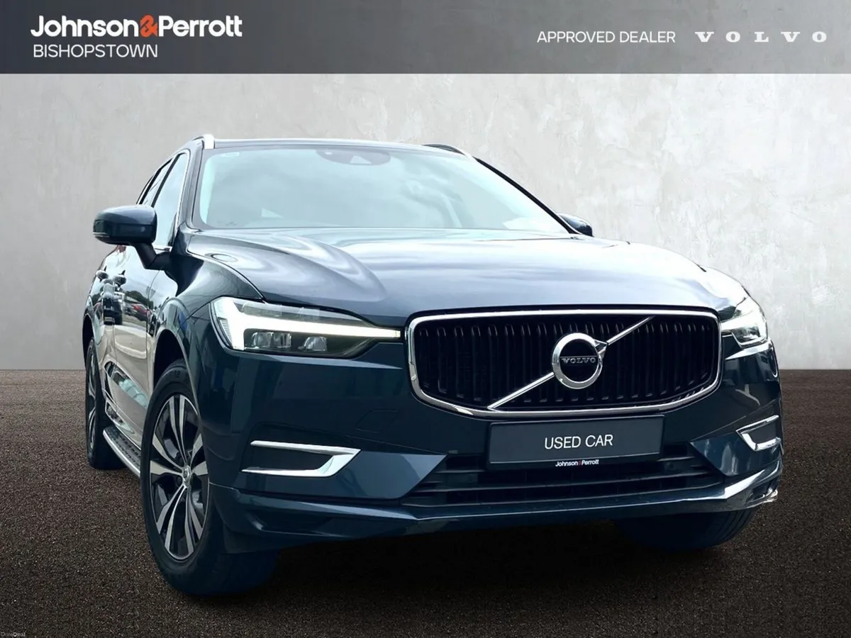 Volvo XC60 B4 197bhp Diesel MHEV Momentum - Denim - Image 1