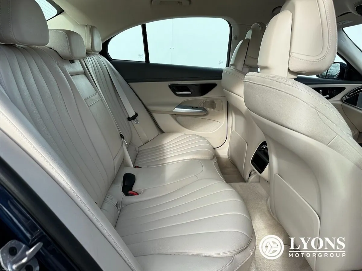 Mercedes-Benz E-Class E 220 D MHEV Exclusive Plus - Image 5