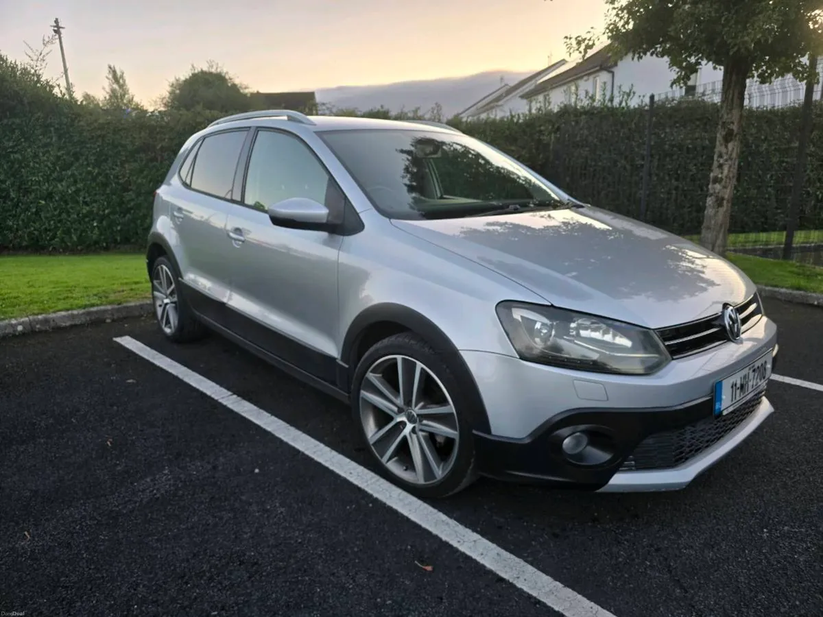 2011 VW Polo Cross 1.2 tsi automatic. New NCT. - Image 3