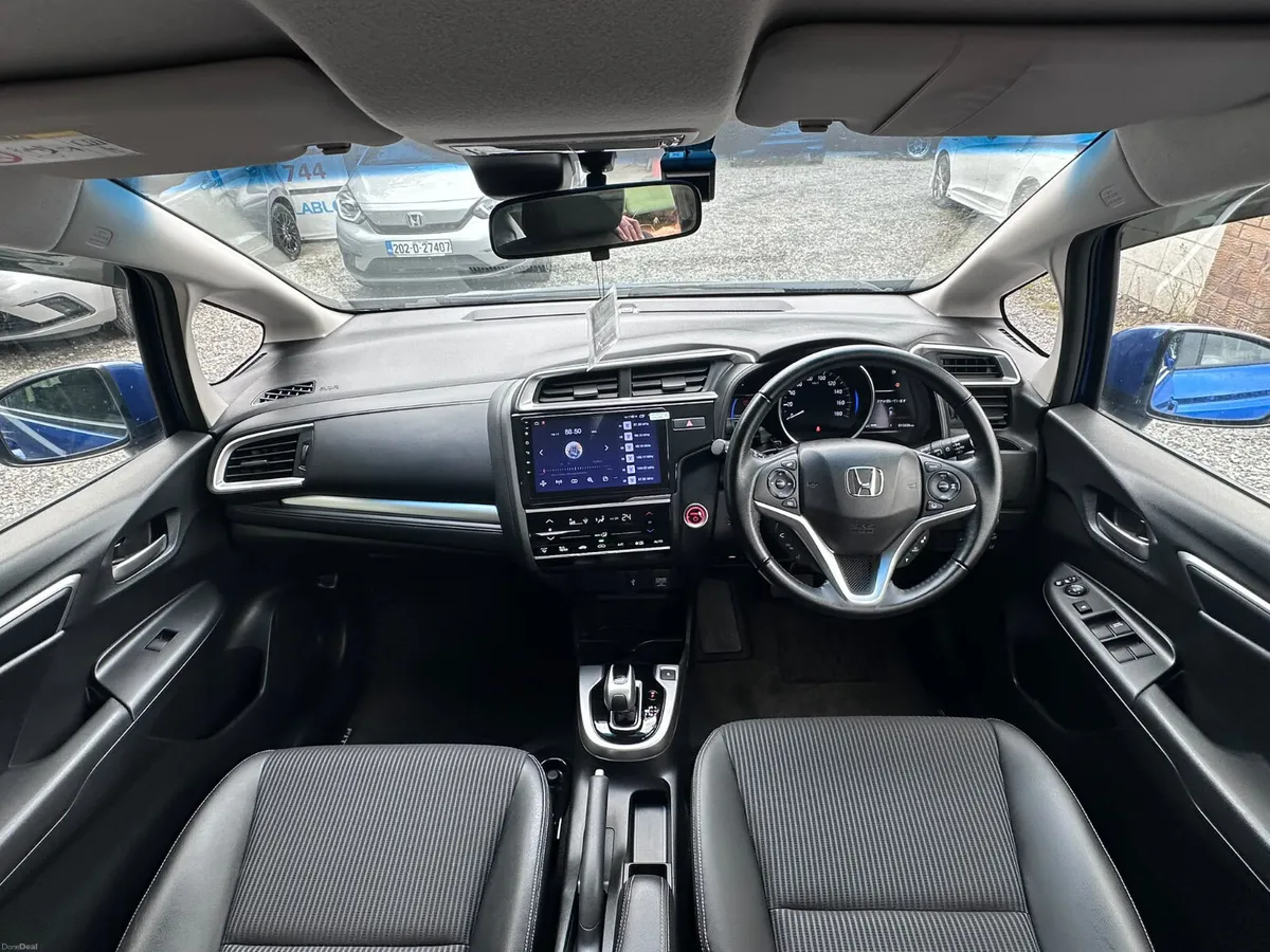 HONDA FIT 2019 14000  KM ONLY ULTRA LOW MILES - Image 5