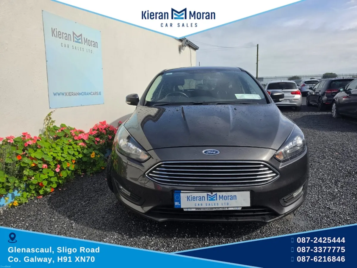 Ford Focus ZETEC 120PS 5DR - Image 4