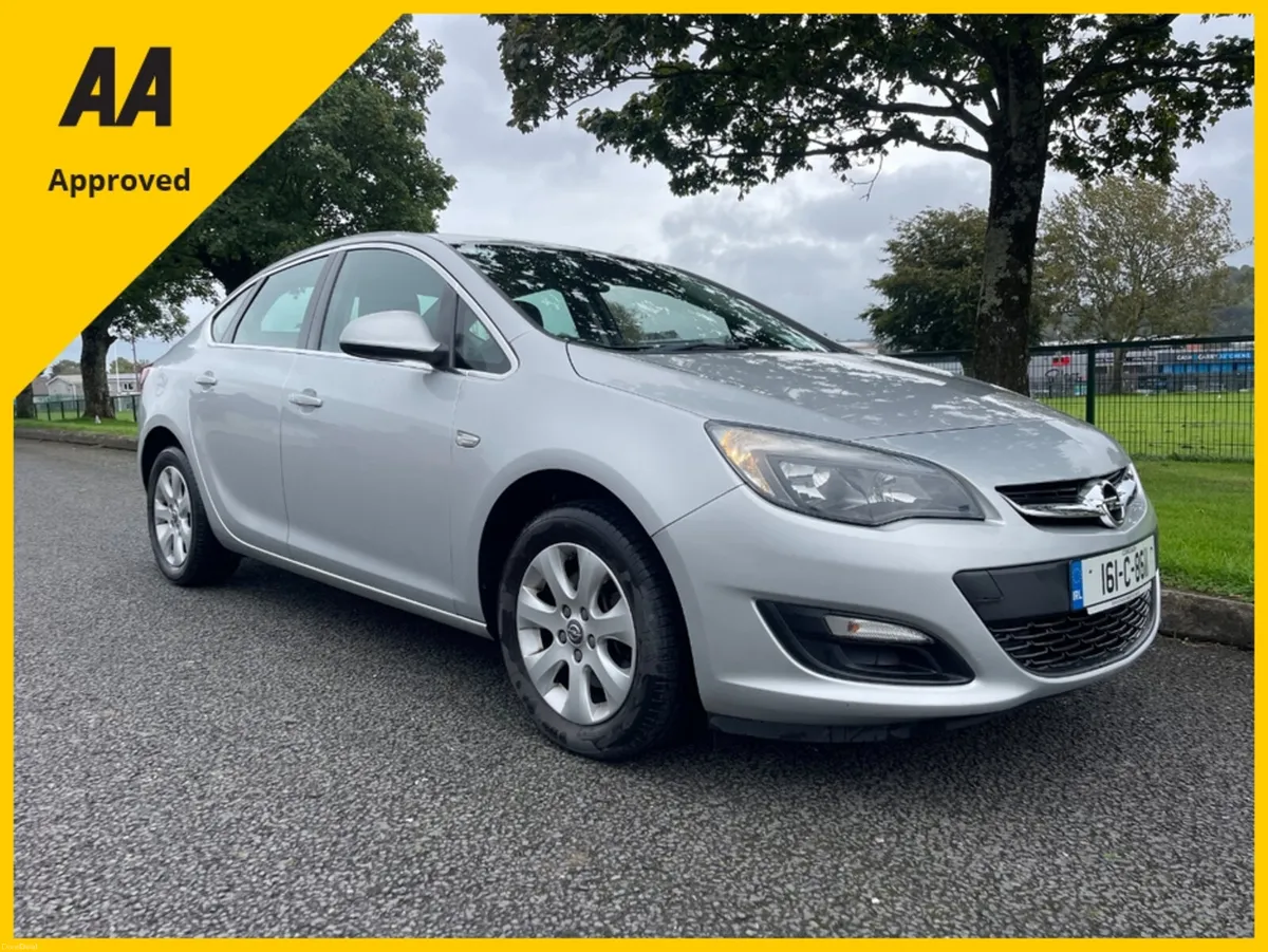 Opel Astra SALOON 1.6 CDTI 136PS 4DR - Image 2