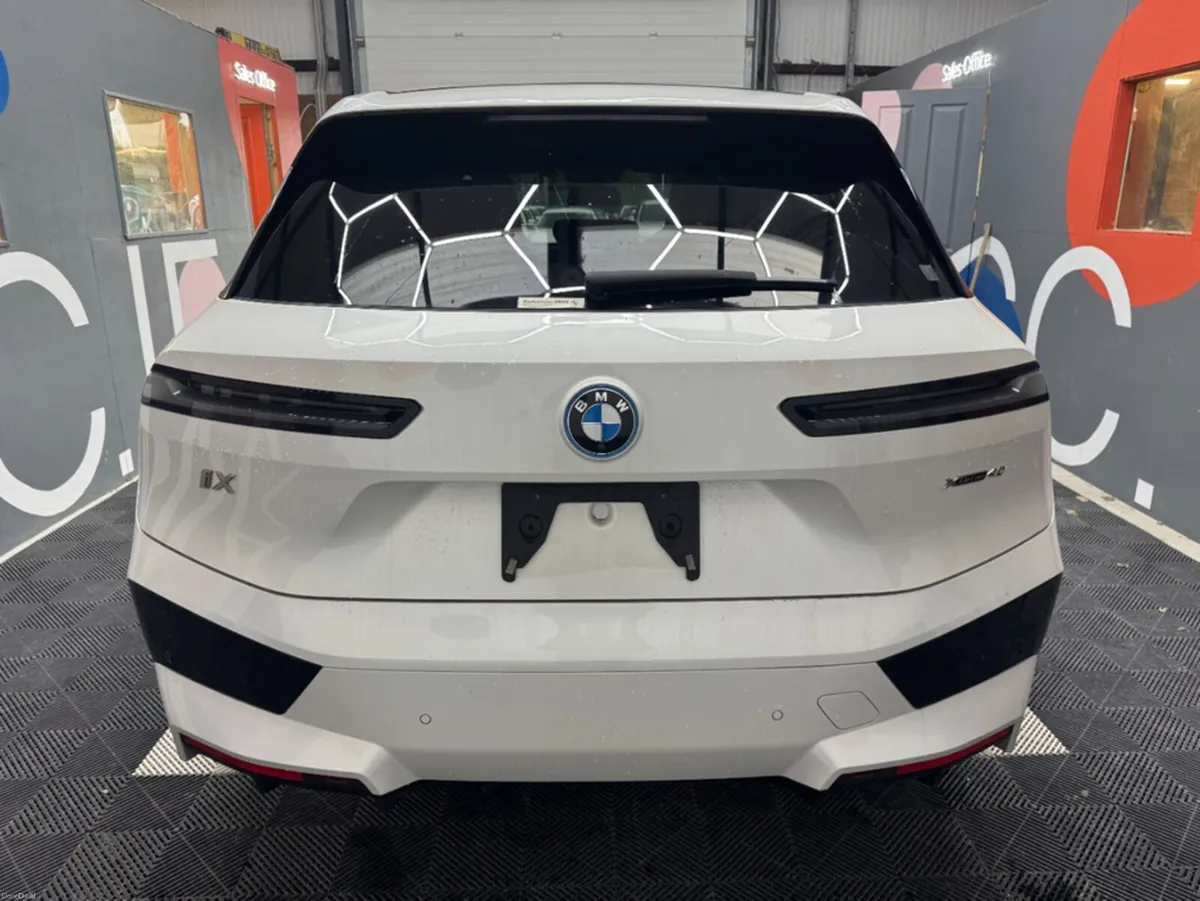 BMW iX 2022 BMW IX 4WD XDRIVE40 AUTOMATIC/  CRUISE - Image 4