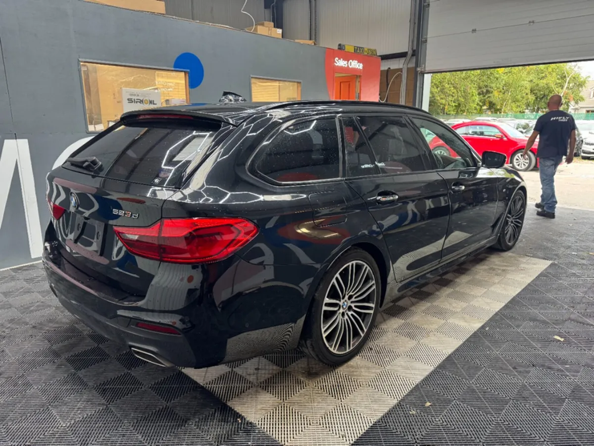 BMW 5-Series 2018 BMW 5 523D TOURING ESTATE M-SPOR - Image 3