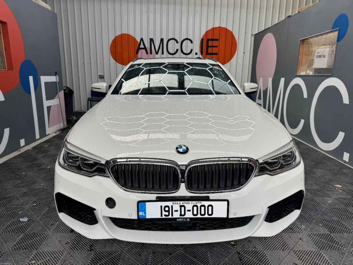 BMW 5-Series 2019 BMW 5 523D SERIES WG 2.0 AUTOMAT - Image 2