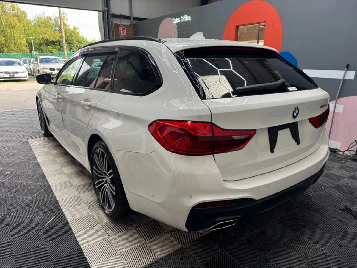 BMW 5-Series 2019 BMW 5 523D SERIES WG 2.0 AUTOMAT - Image 5