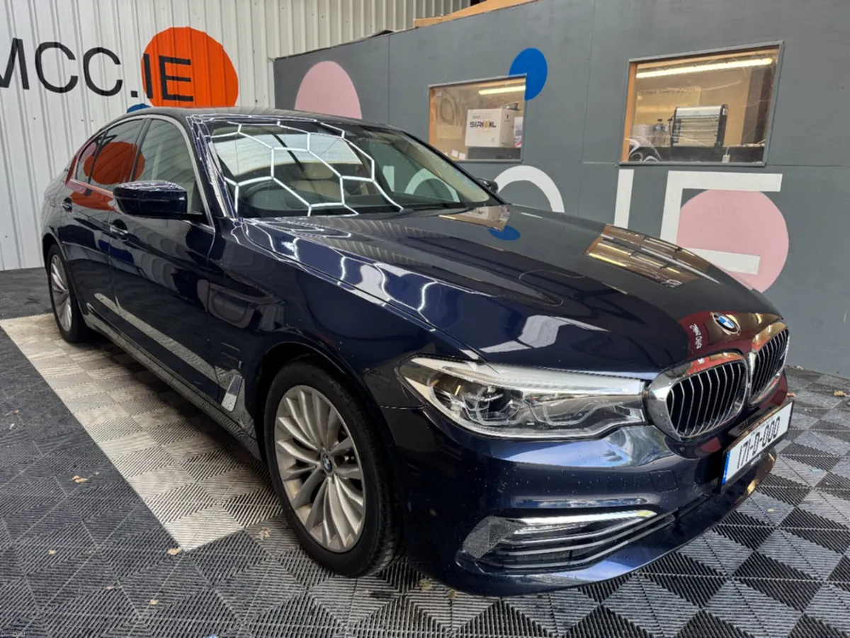 BMW 5-Series 2017 BMW 5 530E LUXURY IPERFORMANCE 2 - Image 1