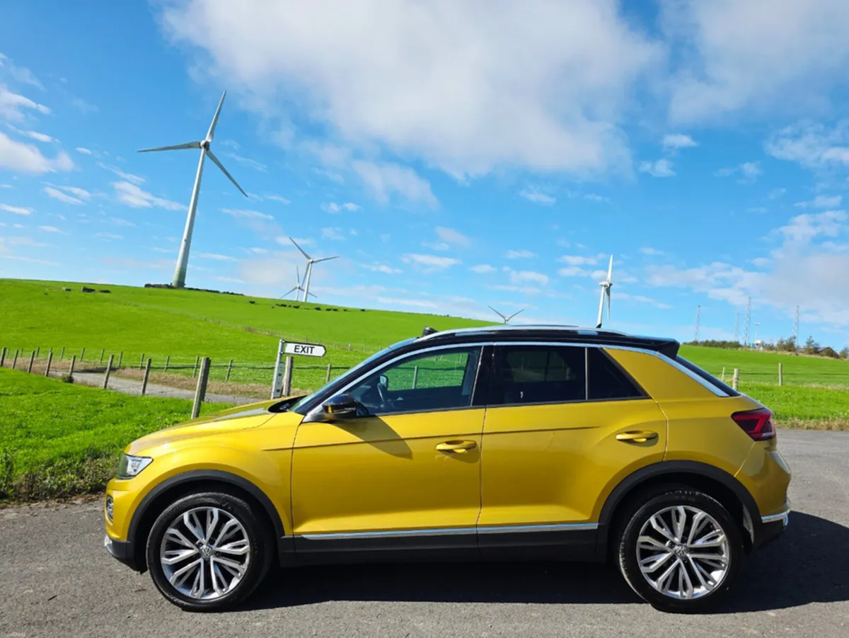 Volkswagen T-Roc SPORT 1.5 TSI MANUAL 6SPEED FWD 1 - Image 6