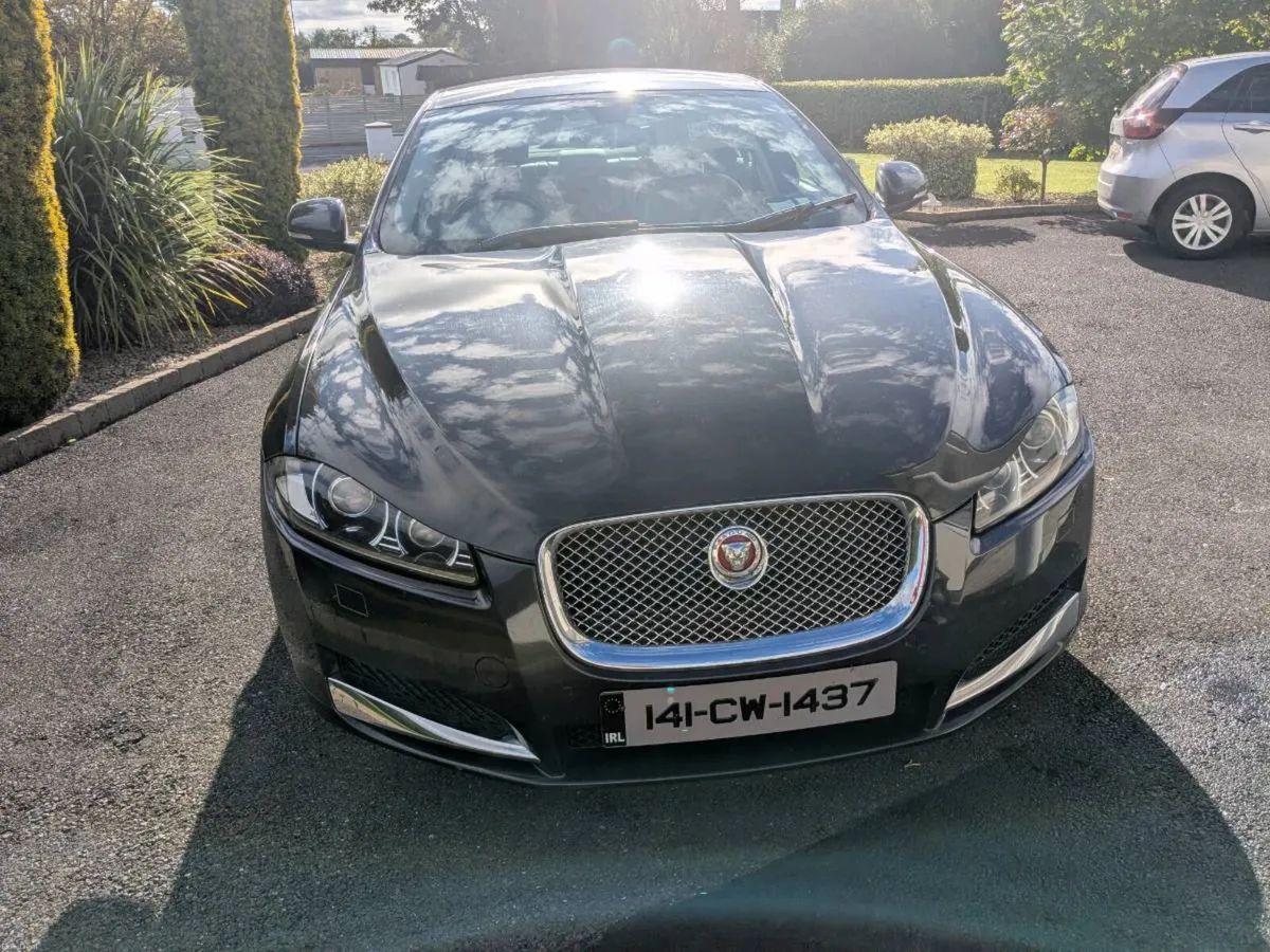 Jaguar XF - Image 1