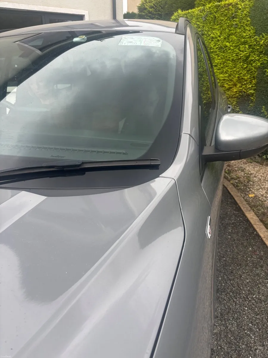 Ford Kuga 2022 - Image 2