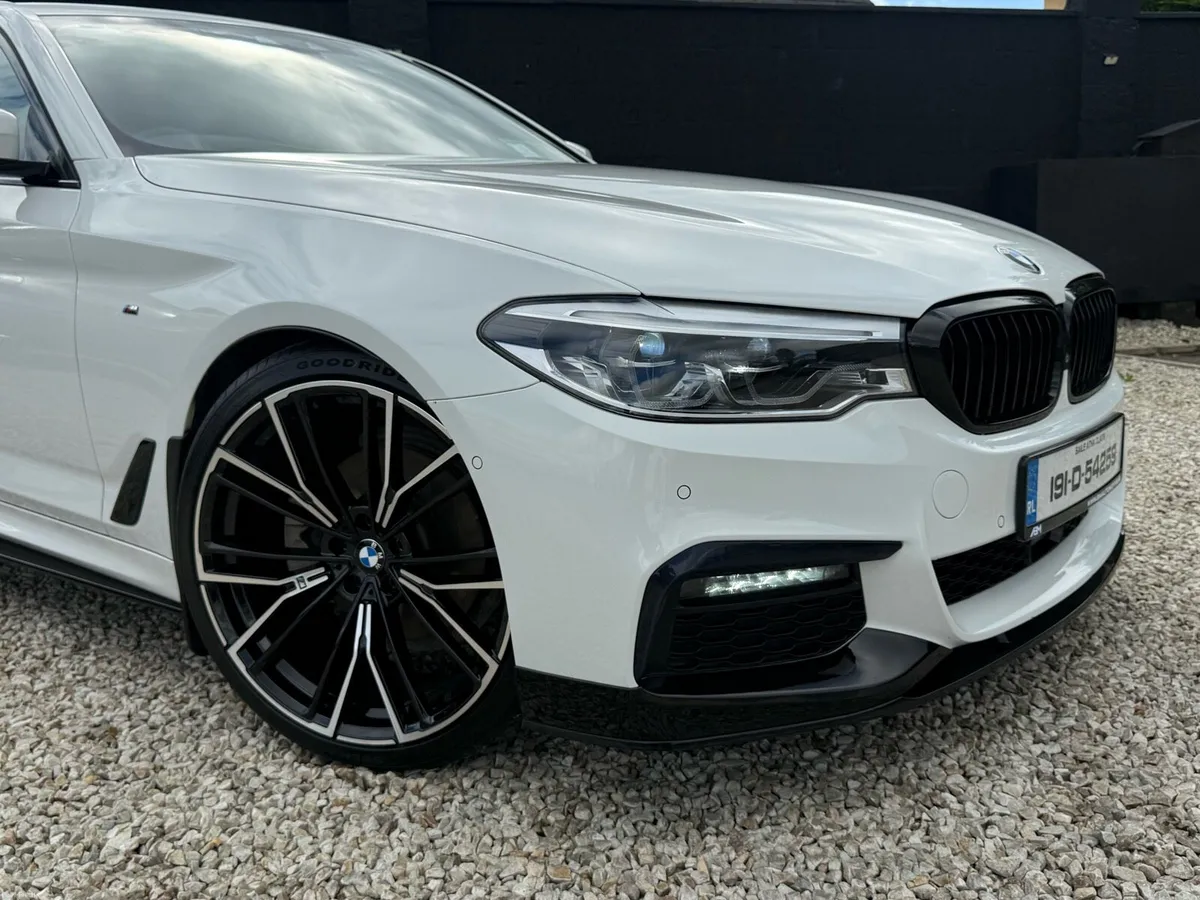 *2019 BMW 520d Msport Auto* - Image 3