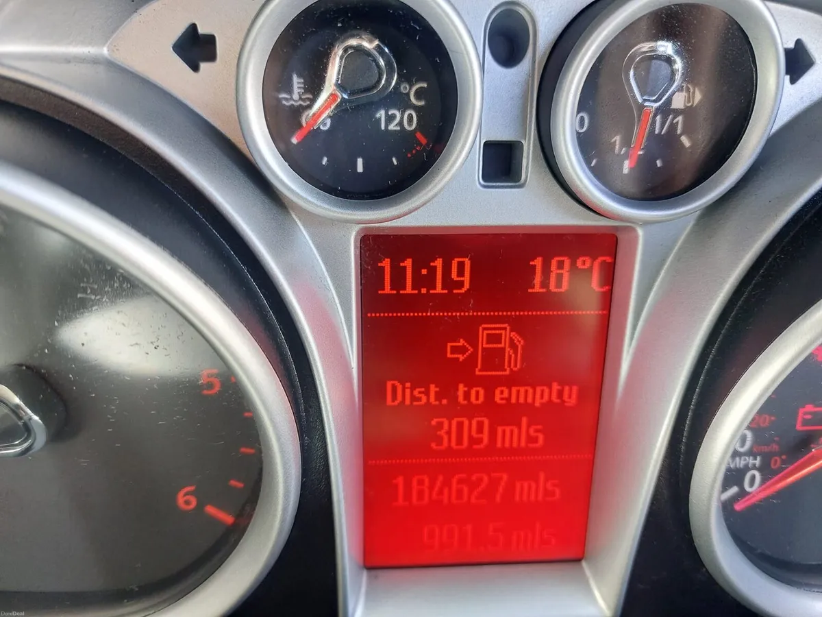 Ford Focus - Image 5