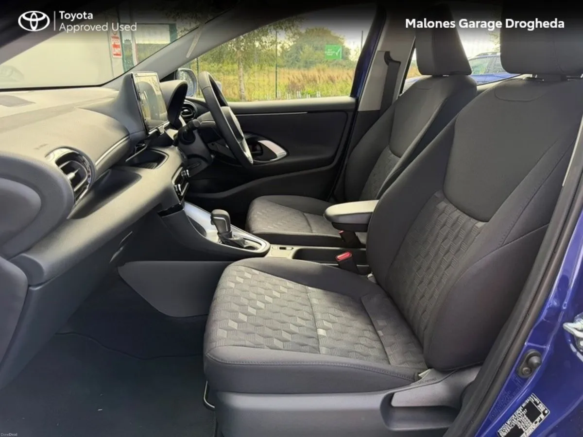 Toyota Yaris 1.5 Hybrid *Demo Sale* Call Now 041 9 - Image 6