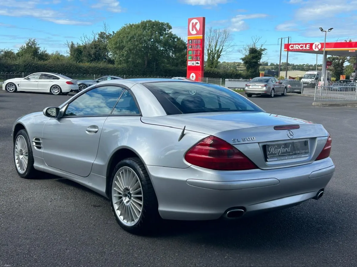 Mercedes-Benz SL500 V8 Cabriolet - Image 6