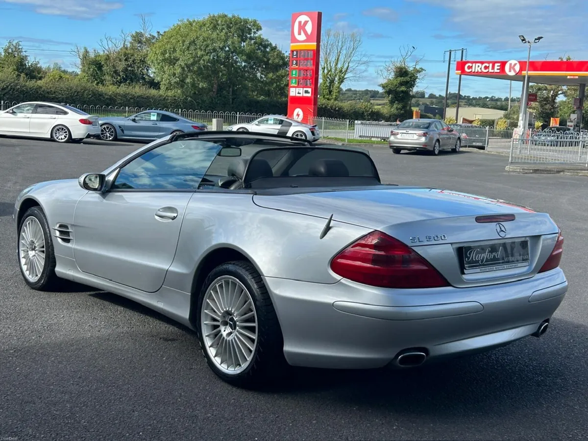 Mercedes-Benz SL500 V8 Cabriolet - Image 5