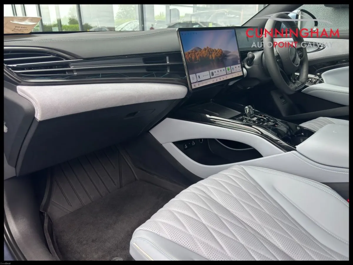 BYD SEAL Excellence AWD 530BHP - Image 6