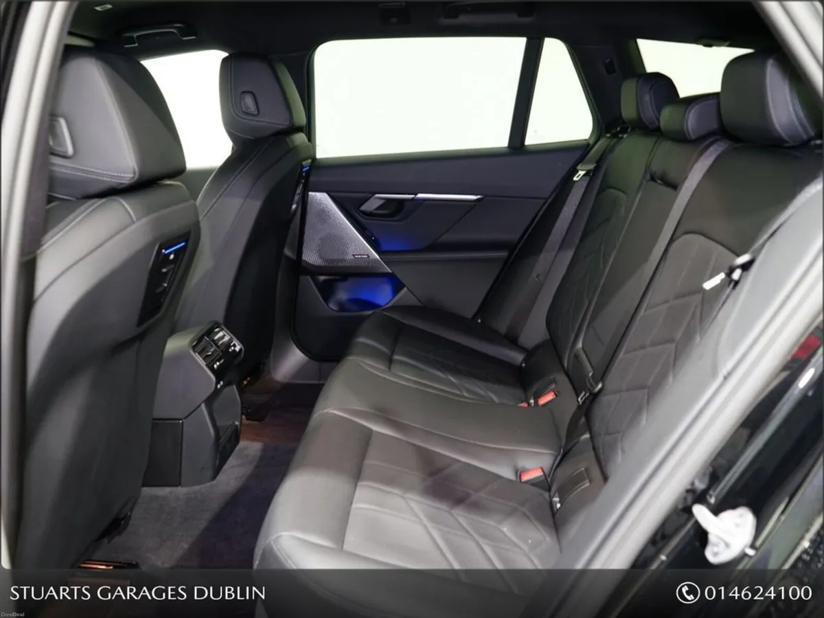 BMW 5-Series PANORAMIC GLASS ROOF, COMFORT PACK, T - Image 5