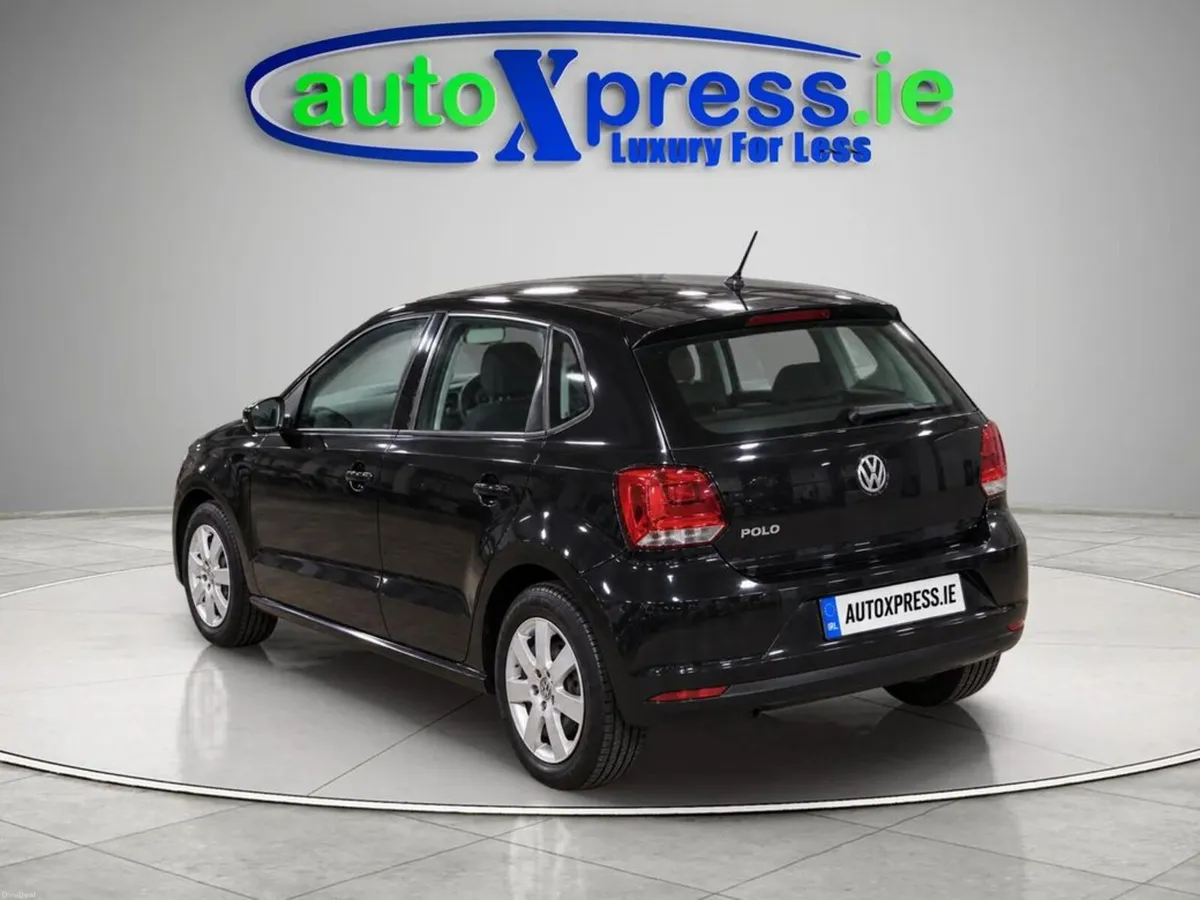 Volkswagen Polo 1.2 TSI COMFORT LINE, Automatic - Image 2