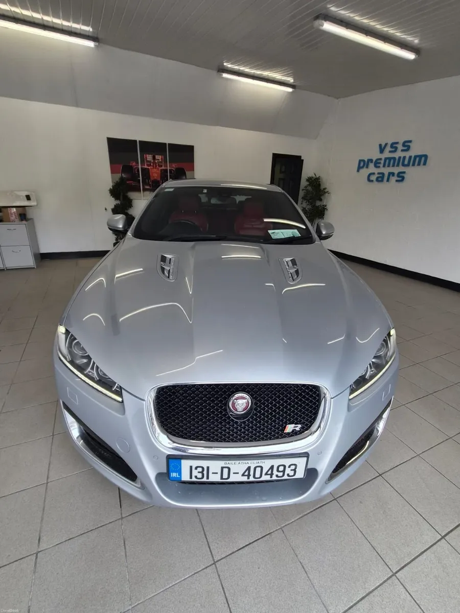 Jaguar XF 2013 - Image 4