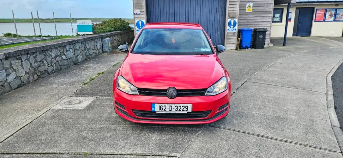 2016 Volkswagen Golf <<< New Nct 11/27 >>> - Image 3