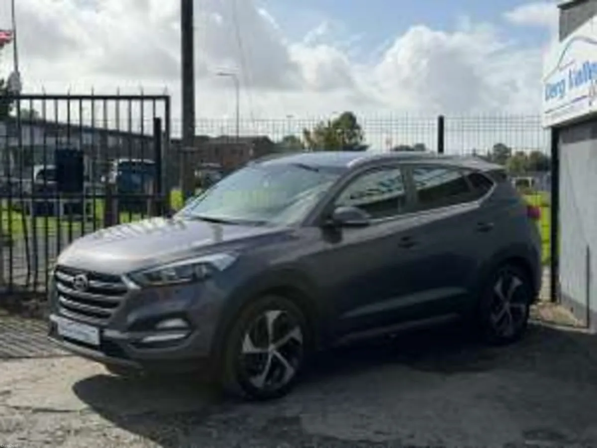 HYUNDAI TUCSON 2.0 Tucson Premium Blue Drive 2WD C - Image 5