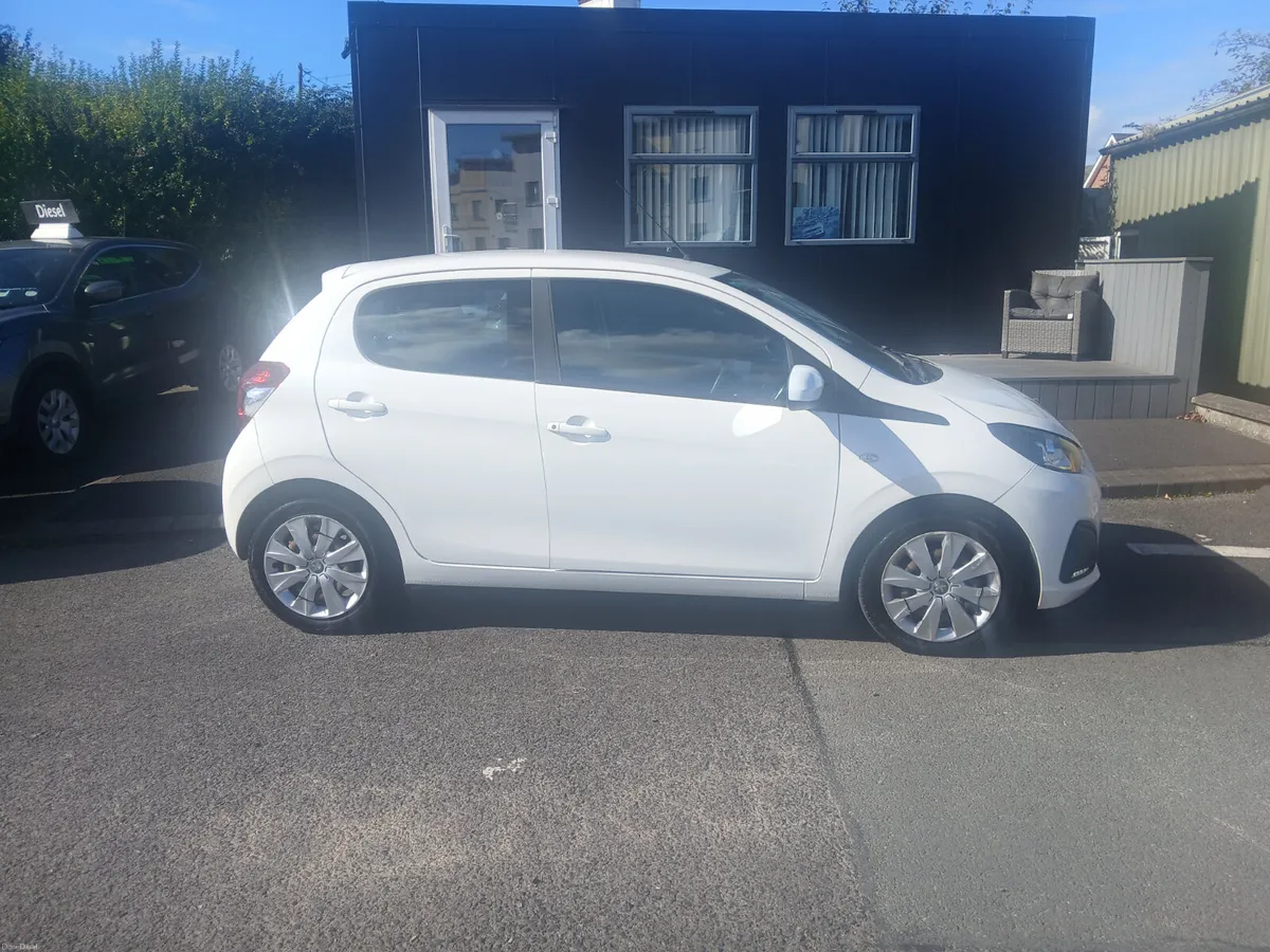 Peugeot 108  1 litre. 2018. 5dr - Image 2
