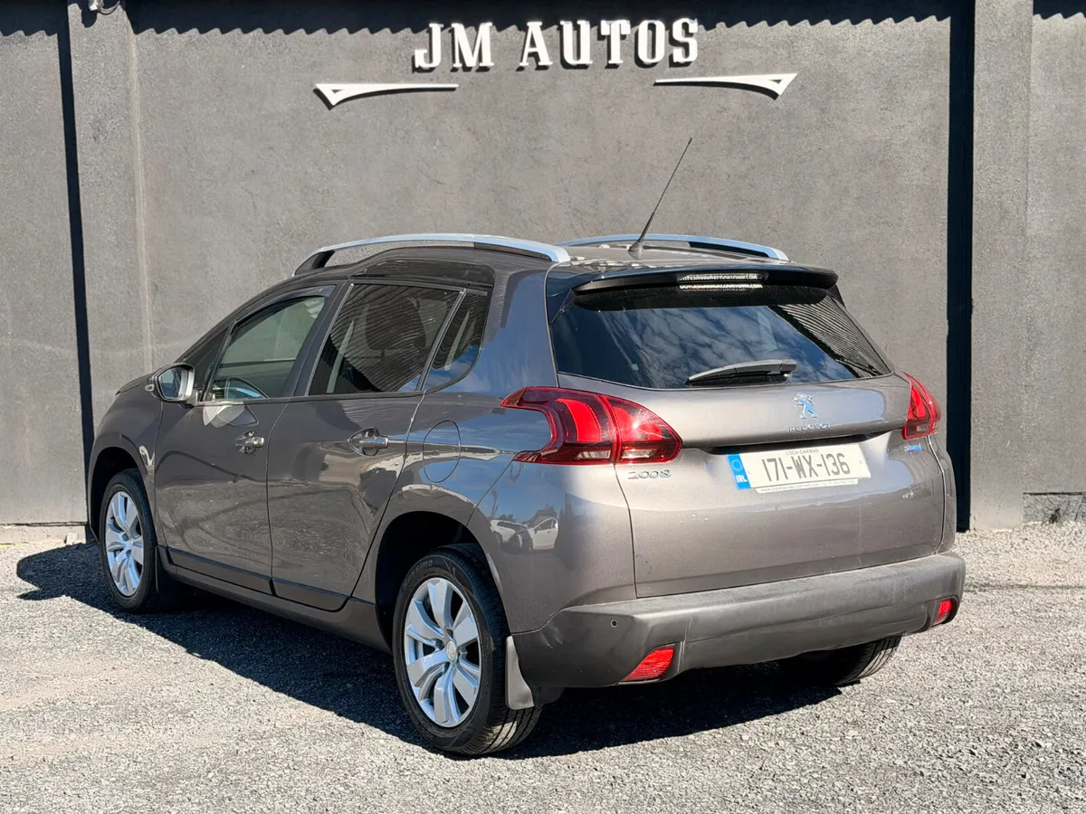 2017 PEUGEOT 2008 - Image 4