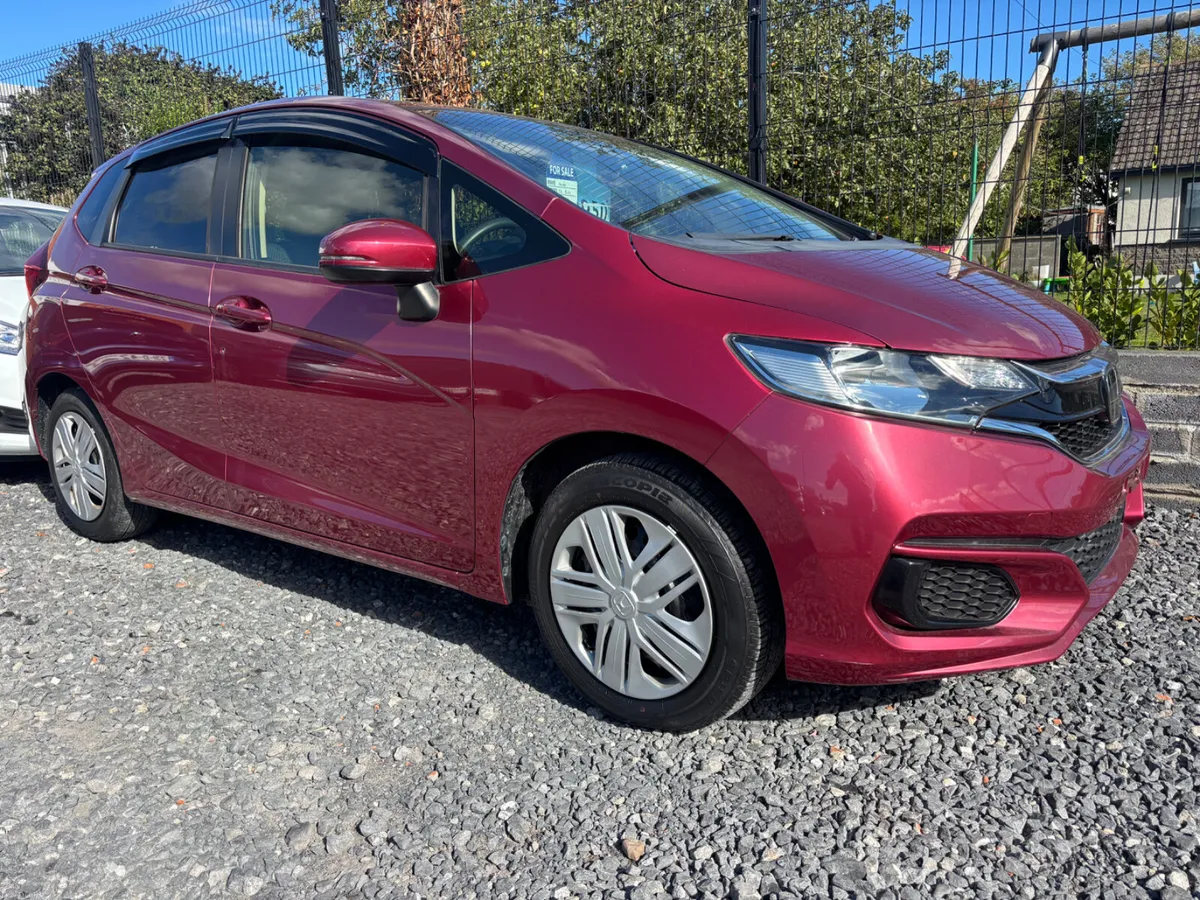 Honda Fit 1.3 automatic - Image 6