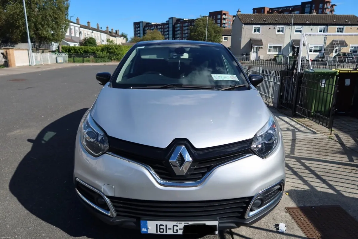 €9500 Renault Captur Dynamique S Nav– Low KM’s - Image 4
