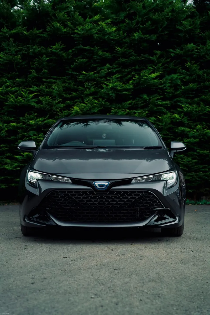 Toyota Corolla Sport Hybrid 2023 | Modern Hybrid - Image 3