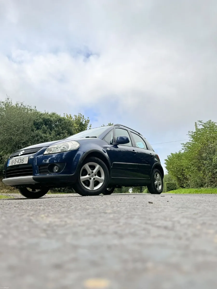 Suzuki SX4 2010 - Image 2